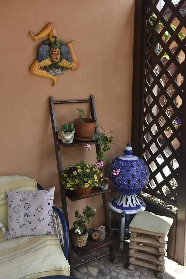 B&B Villa Liliya Fiumefreddo di Sicilia 3*,  Italy